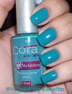Esmaltes e Unhas