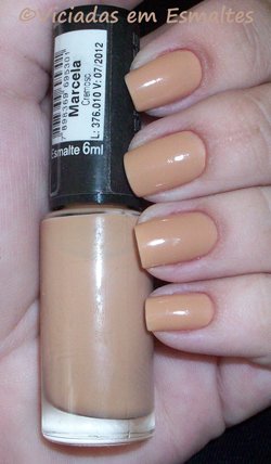 Esmaltes e Unhas