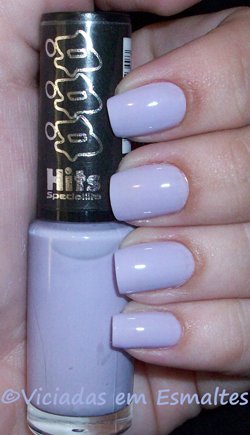 Esmaltes Tititi e unhas