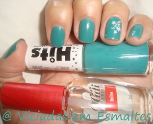 unhas e esmalte