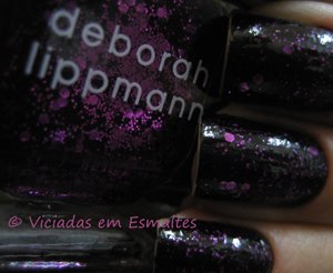 unhas e esmalte