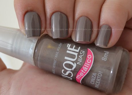 Esmalte Risqué Cinza Incerto