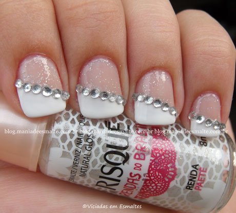 Unha Decorada com Strass