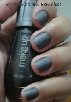 Esmaltes e Unhas