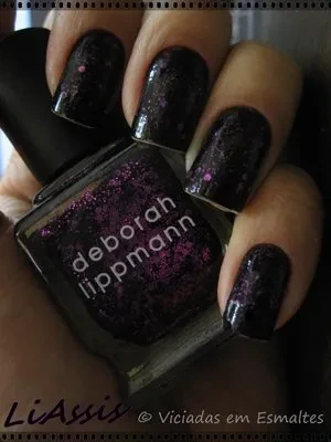 UNHAS E ESMALTE