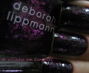 unhas e esmalte