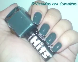 unhas e esmalte