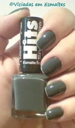 unhas e esmalte
