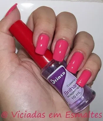 esmalte e unhas