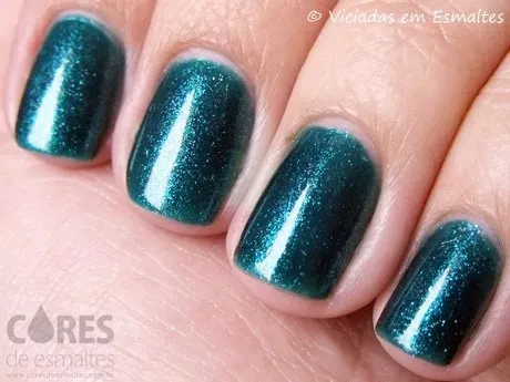 Esmalte Avon Argentina Sequined Turquoise