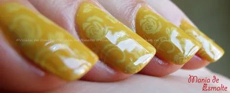 Esmalte jaune Trend Bourjois