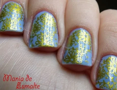 Unhas com Konad