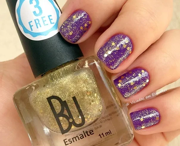 Unhas com Esmalte BU Cha Cha Cha
