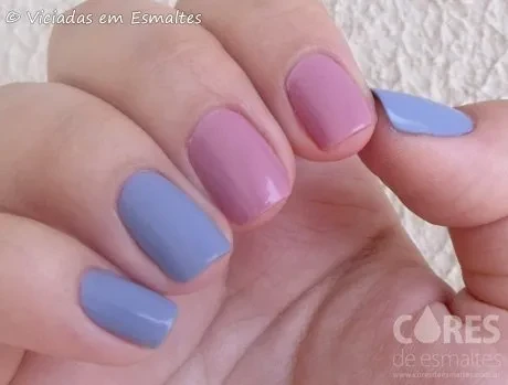 Homa Manicure Esmaltes Quem Disse,Berenice? Azulin e Rosélica