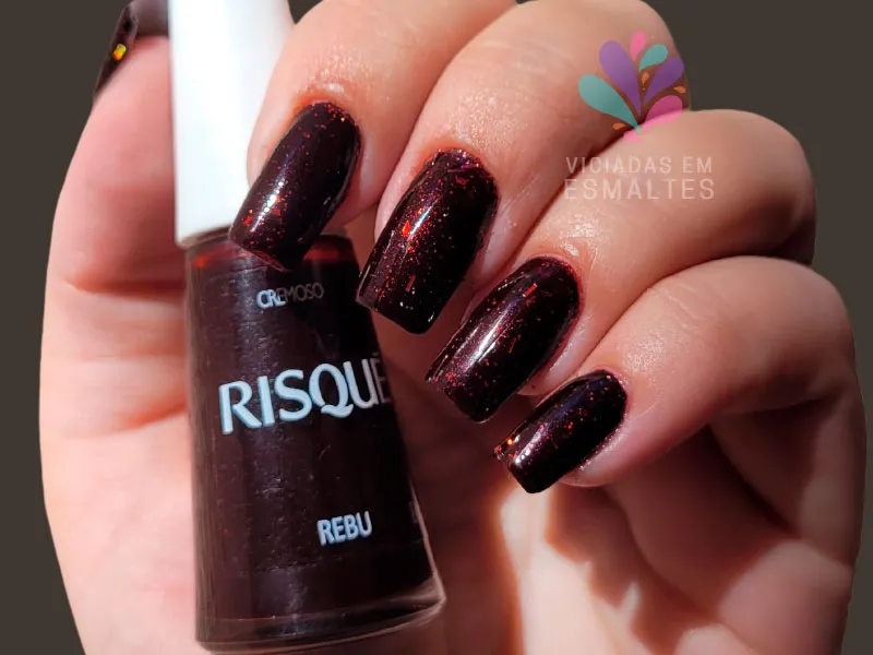 Unhas Efeito Coca-Cola