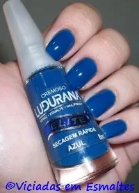 unhas e esmalte