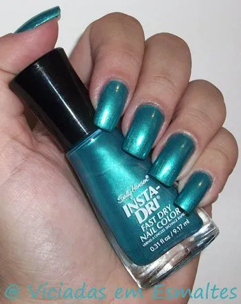 esmalte e unhas