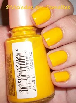 Esmaltes Big Universo e Unhas