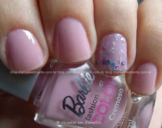 Esmalte Barbie Classic e Esmalte Cupcake Hits Mari Moon