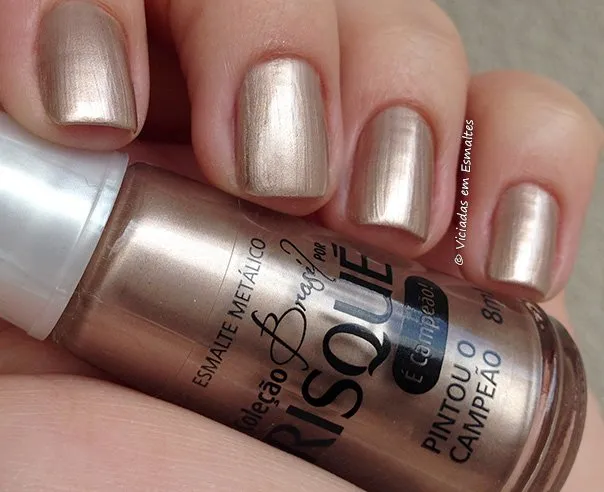 Esmalte Risqué Pintou o Campeão