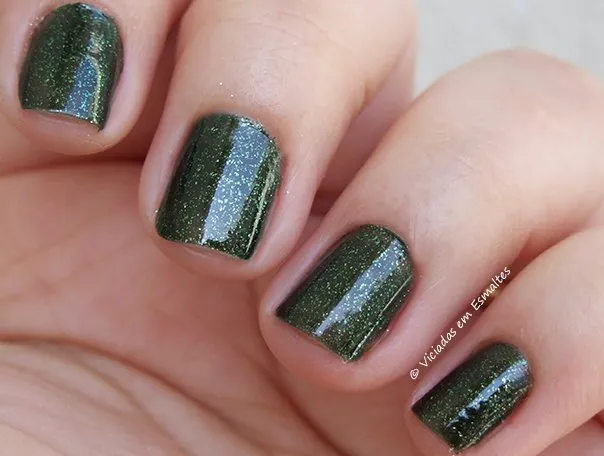 Esmalte Revlon ColorStay 220 Rain Forest