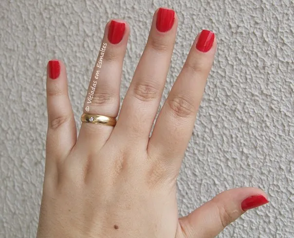 Esmalte Preta Gil Derruba Forninho