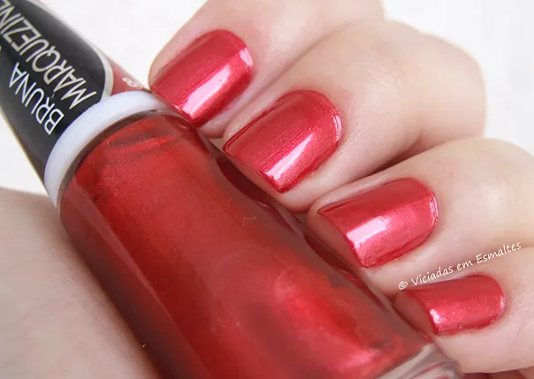 Esmalte Bruna Marquezine Ruiva