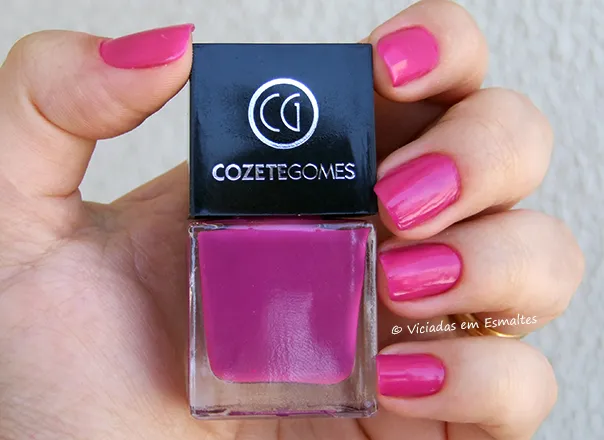 Testando o Esmalte Cozete Gomes Baphonica