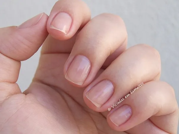 Como Clarear Unhas Amareladas
