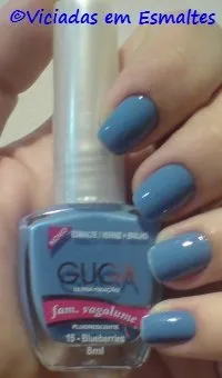unhas e esmalte