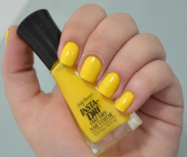 Esmalte Lightening Sally Hansen Insta-Dri
