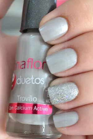 Unhas com Dueto Raio & Trovão Fina Flor