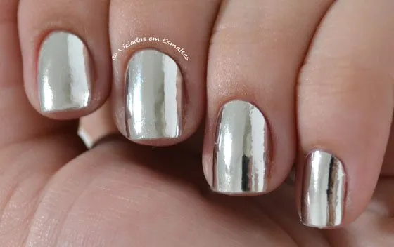 Esmalte em Adesivo Nail Dressor
