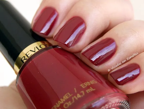 Esmalte Revlon 721 Raven Red