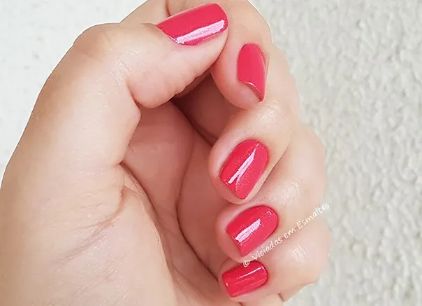 Unhas com Esmalte Ivete Sangalo Baianidade