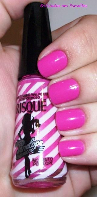 unhas e esmalte