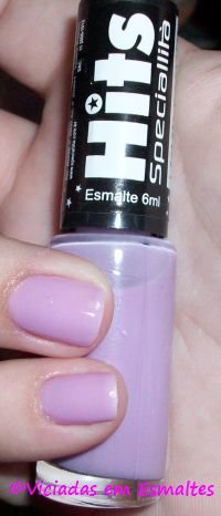 unhas e esmalte