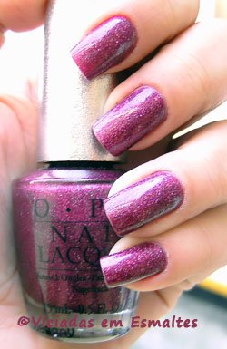 unhas e esmalte