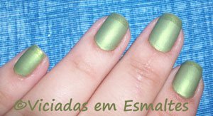 Esmaltes e Unhas