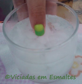 Esmaltes e Unhas