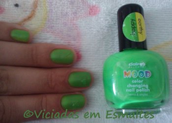 Esmaltes e Unhas