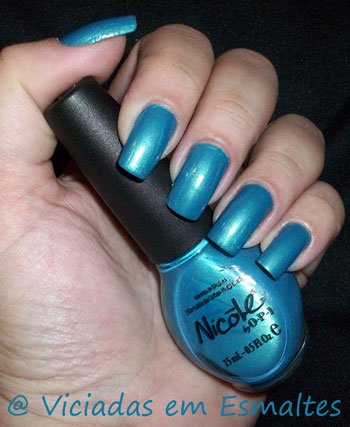 esmalte e unhas