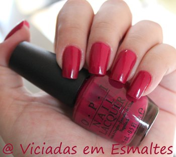 unhas e esmalte