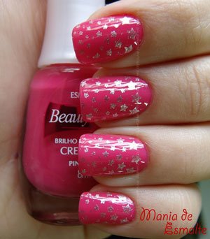 Unhas carimbadas