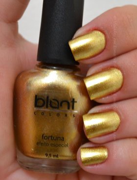 Fortuna Blant Colors Unhas pintadas com Esmalte Fortuna Blant Colors