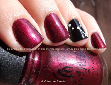 Unha com Esmalte China Glaze