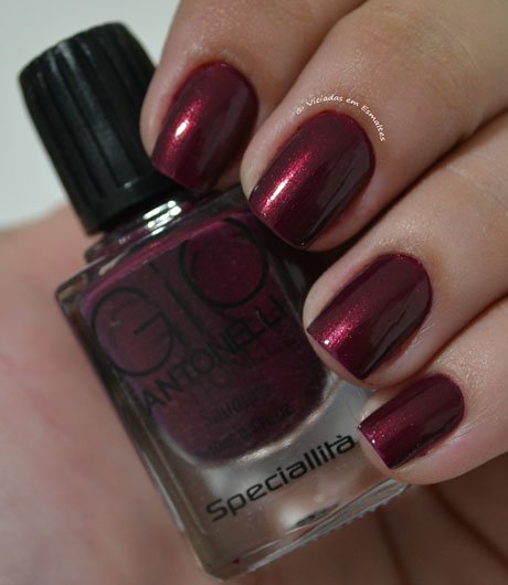 unha com Esmalte Giovanna Antonelli Saudade 