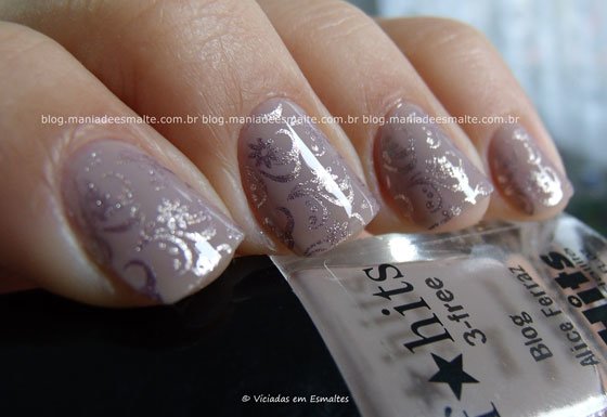 Unha com Esmalte Alice Ferraz F*Hits + Carimbo Konad Esmalte Blant Colors Carimbalada 