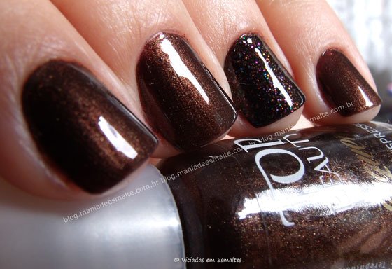 Unhas com Esmalte Café Expresso Top Beauty