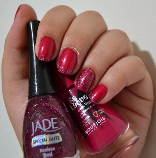 Esmalte rosa + francesinha com glitter + filha única